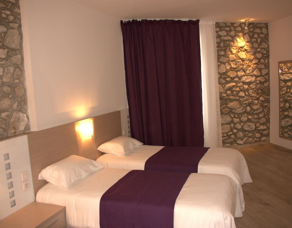 Hotel Terranostra Tarascon-sur-Ariège Pokoj fotografie